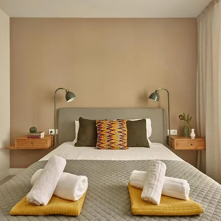 Hanami Mesas Homes B1 דירה