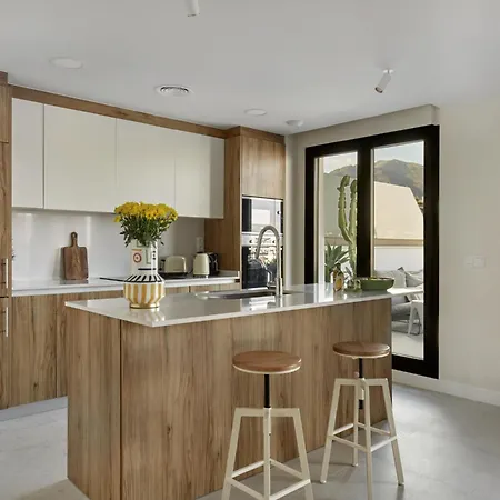 Hanami Mesas Homes B1 *