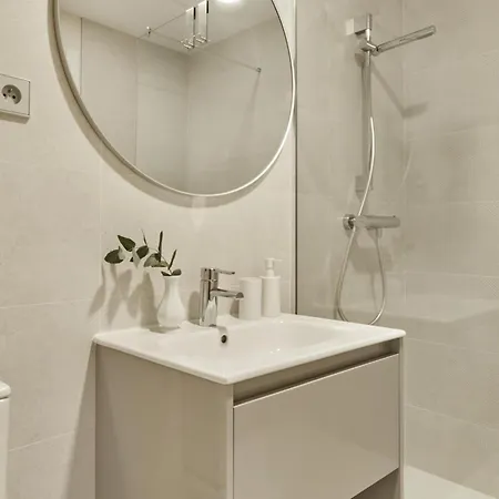 Hanami Mesas Homes B1 *